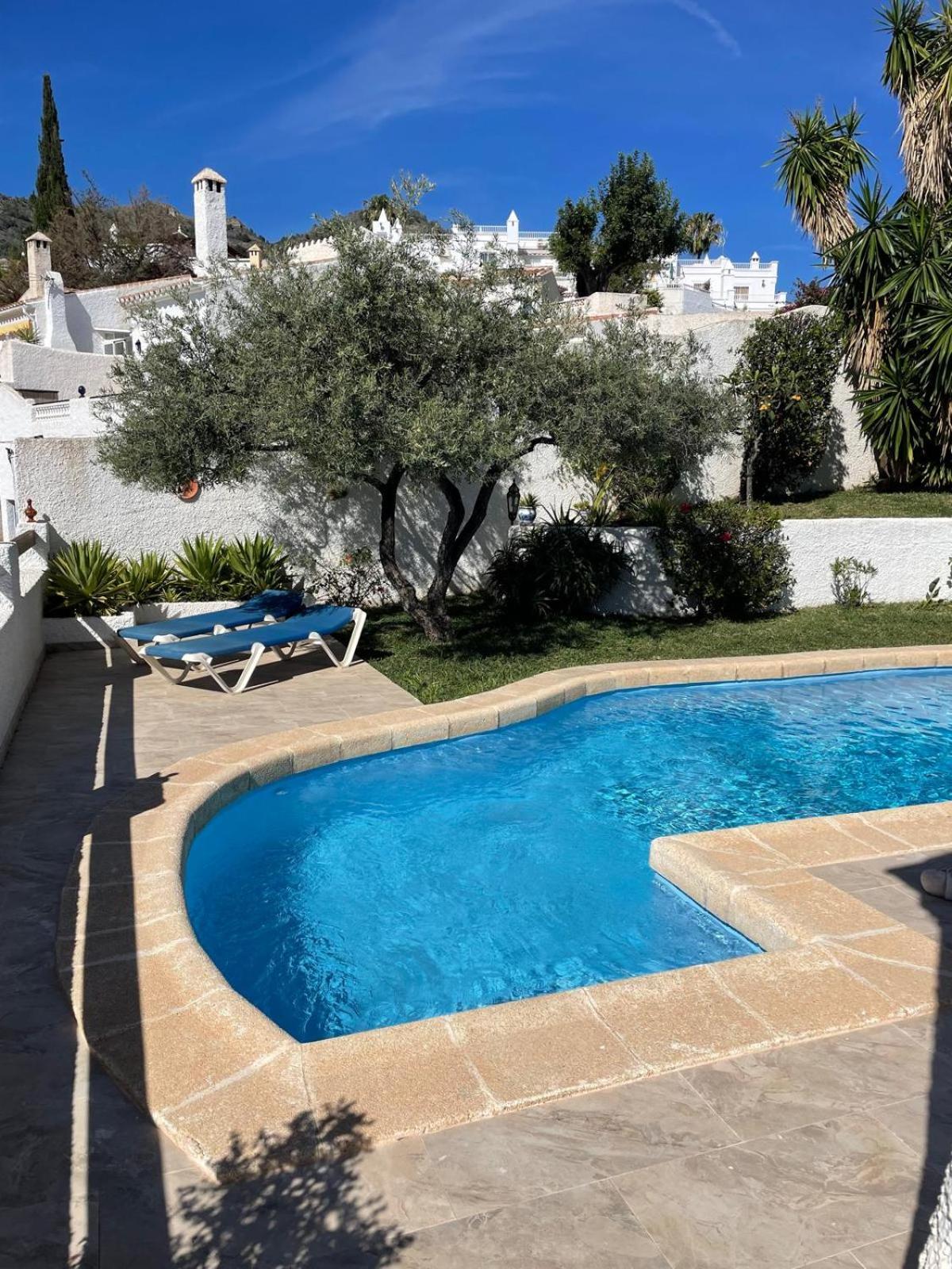 Naricha 1 Menyber Villa Nerja Exterior foto
